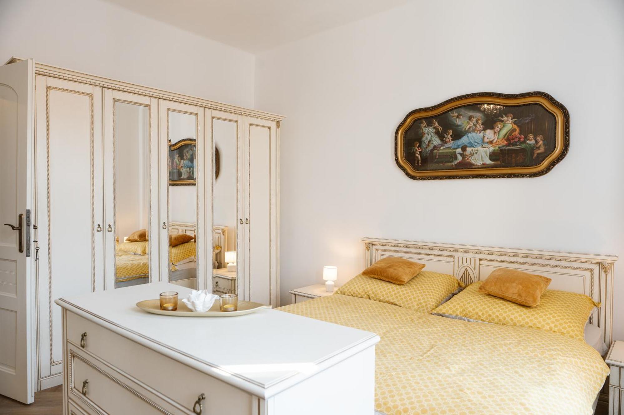 Franz Josef Apartmany, Apartman Zita เดชชิน ภายนอก รูปภาพ